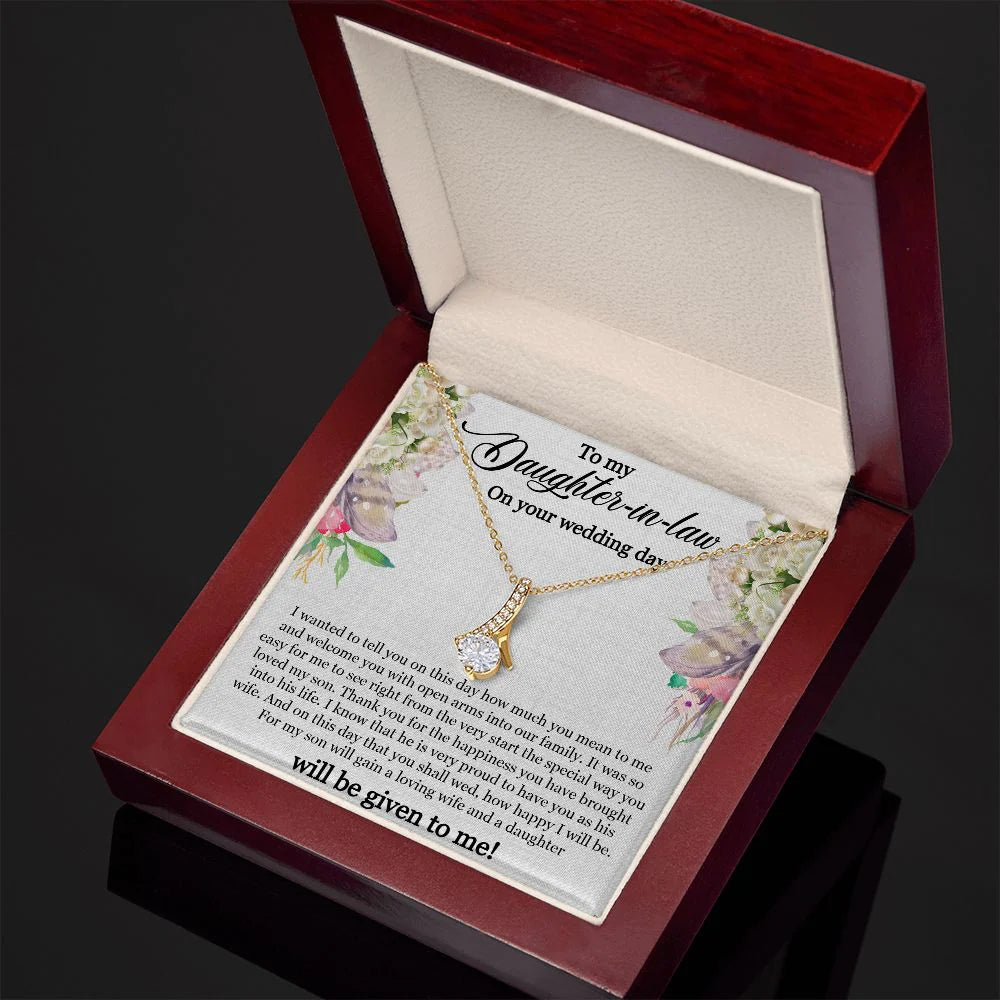 Choose Gift Necklaces to Daughter-in-law from Online Shops and Make a Fast Delivery
