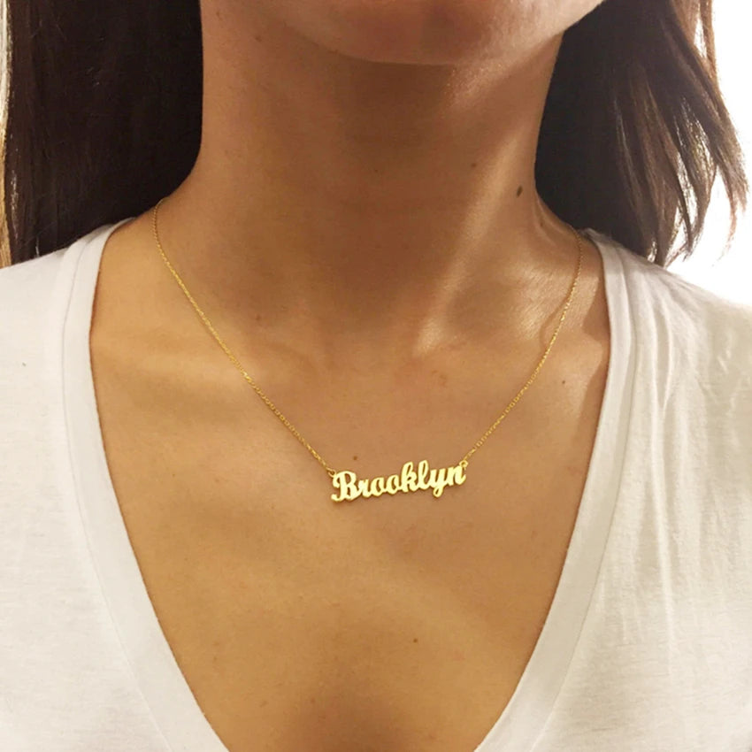 Custom Family Member Name Necklace - Personalized Stainless Steel Choker for Mom Gifts - Handmade Nameplate Pendant - Unique Keepsake for Pet Lovers and USB Rechargeable Dog Paw Cleaner
