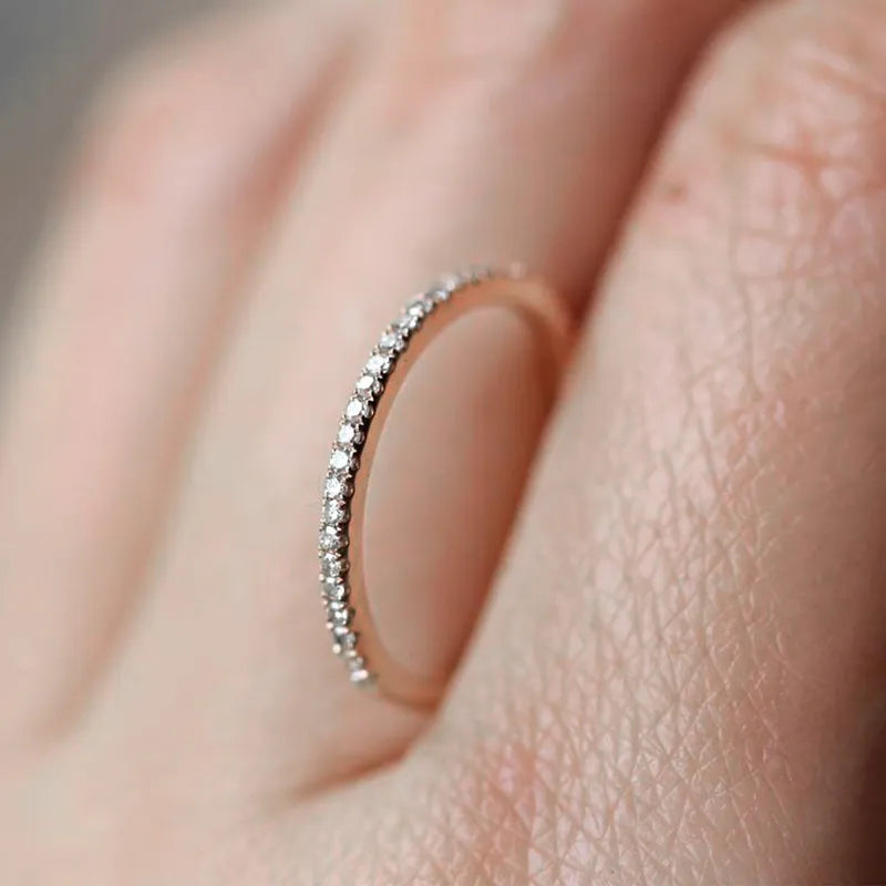Tiny Delicate Micro Pave Zircon Rings For Women Trendy Chic Crystal Daily Dating Women's Stackable Ring Fashion Jewelry R133