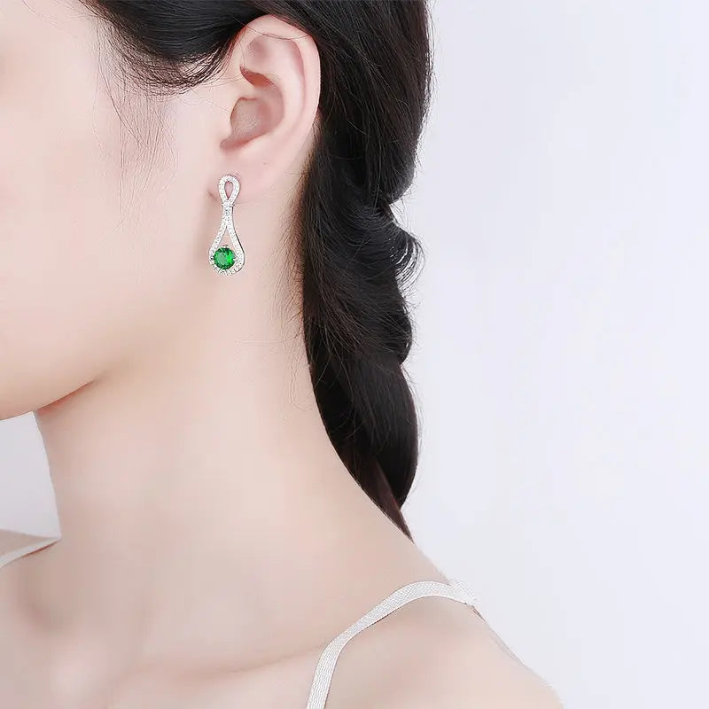 Chic Green Round Cubic Zirconia Stud Earrings for Women Simple Stylish Accessories Versatile Party Daily Wear Trendy Jewelry