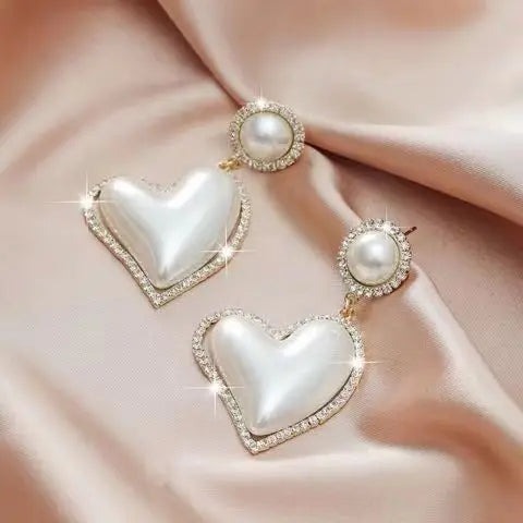 Korean Fashion Exquisite Light Luxury Diamond Love Earrings Romantic Wedding Commemorative for Gift Outstanding Women's Jewelry