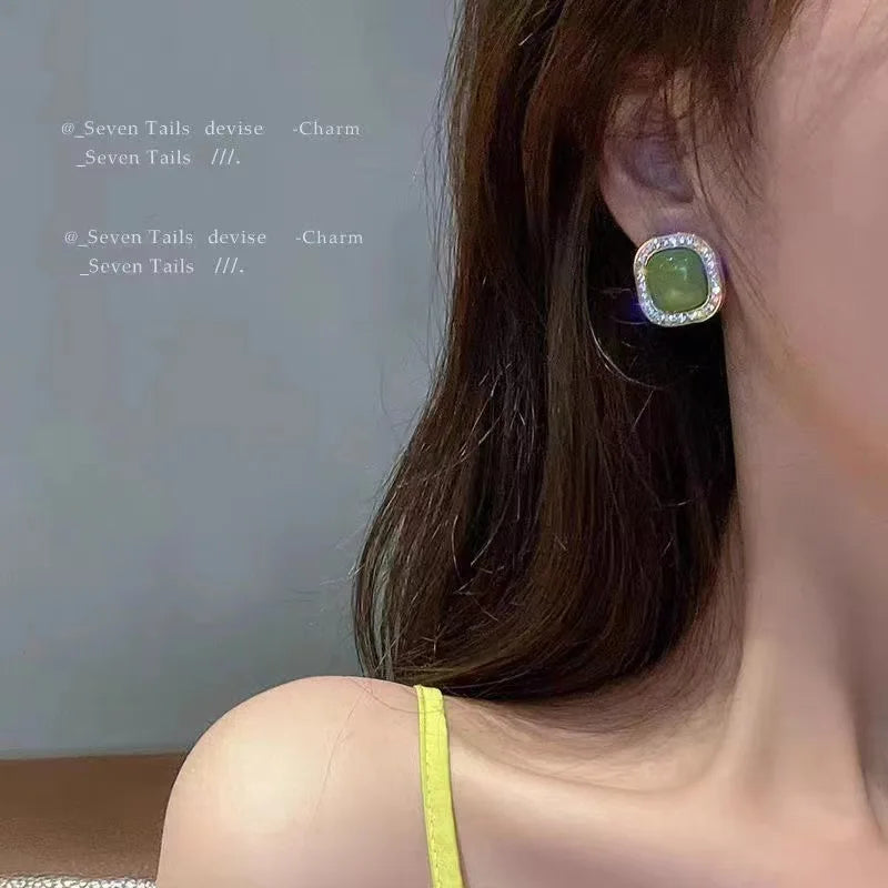 Korean Fashion Fresh Avocado Green Geometric Shining Diamond Earrings Outstanding Women's Romantic Wedding Commemorative Gift