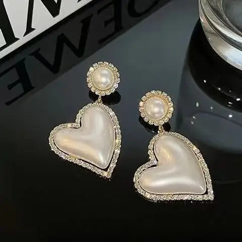 Korean Fashion Exquisite Light Luxury Diamond Love Earrings Romantic Wedding Commemorative for Gift Outstanding Women's Jewelry