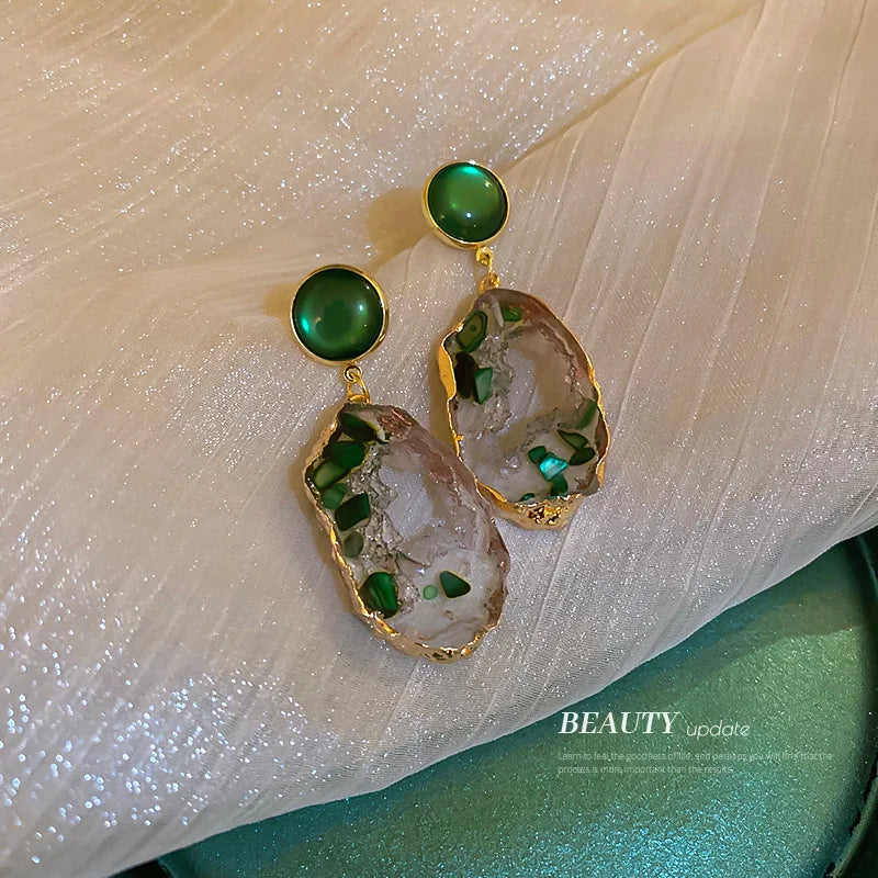 Korean Fashion Exquisite Retro Irregular Green Tassel Pendant Earrings Party Commemorative for Gift Outstanding Women's Jewelry