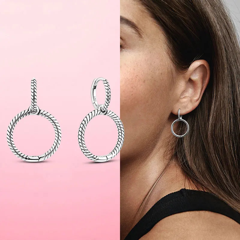 2023 New 925 Silver Hot Moments Charms Hoop Earrings for Women Trendy Big Circle Fashion Jewelry Making ME Pavé Link Earring